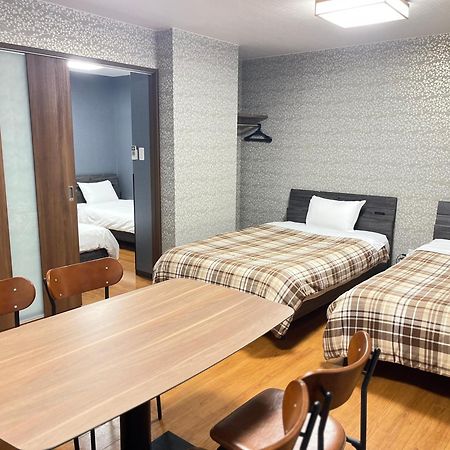 Beppu Hostel U&T Buitenkant foto