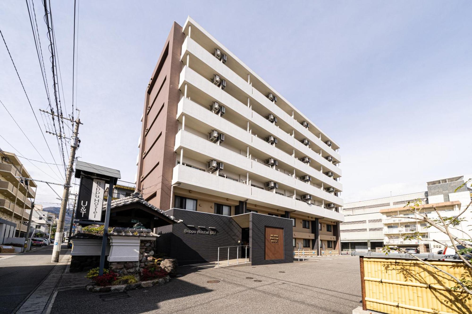 Beppu Hostel U&T Buitenkant foto