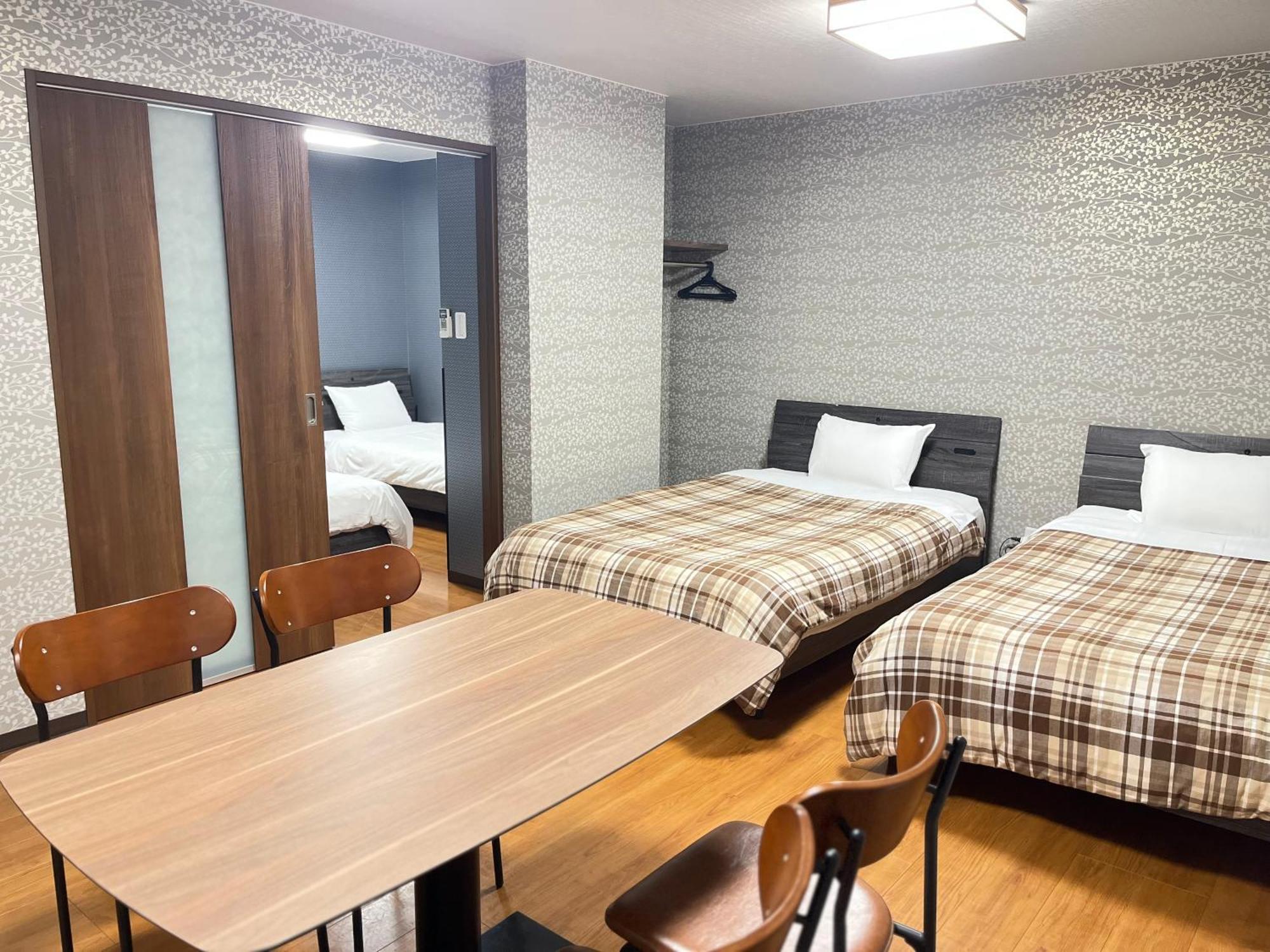 Beppu Hostel U&T Buitenkant foto